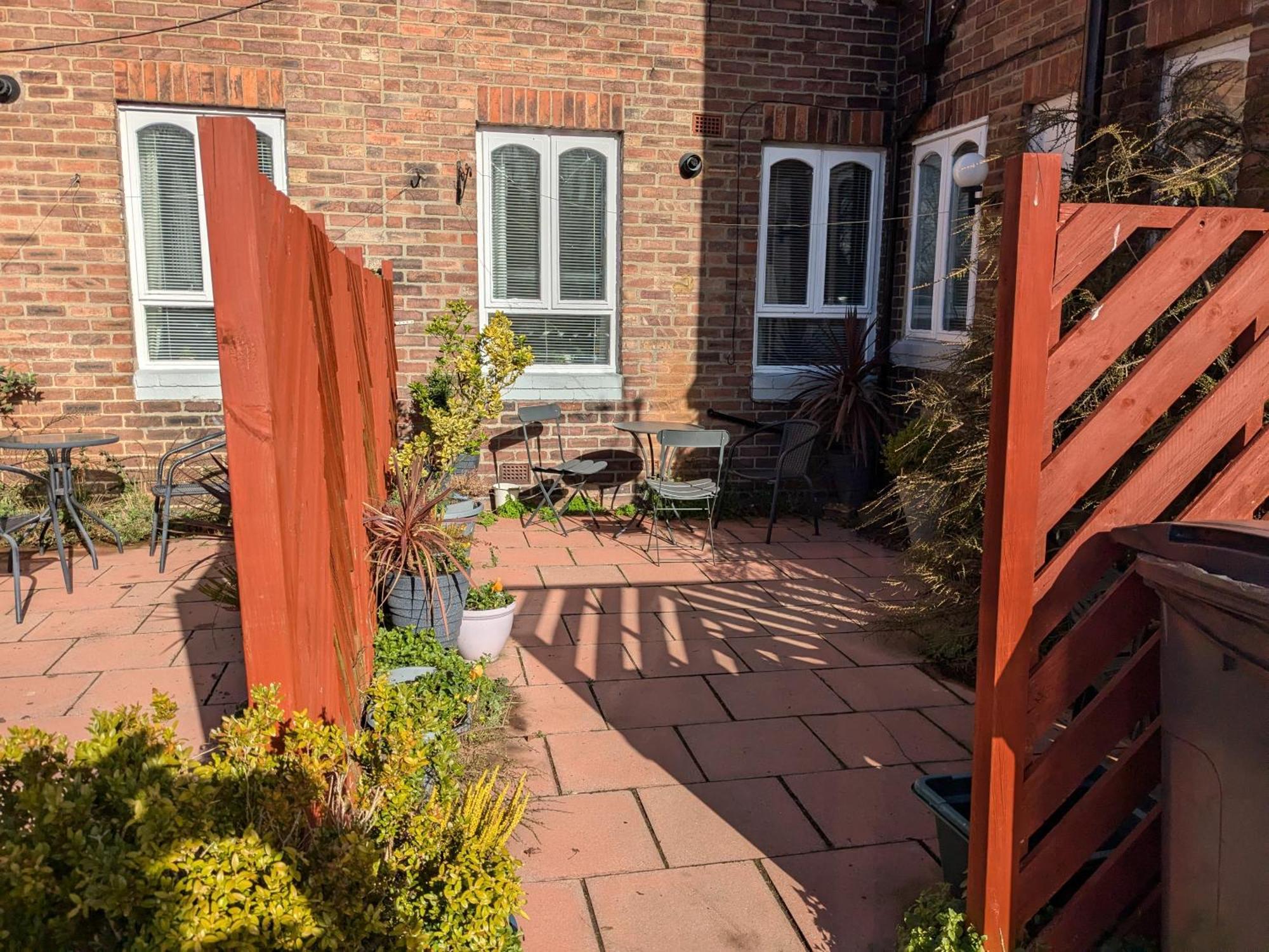 Apartment With Outside Patio And Car Space Durham Luaran gambar